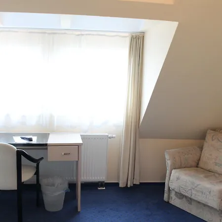 מלון Stolteraa 3*